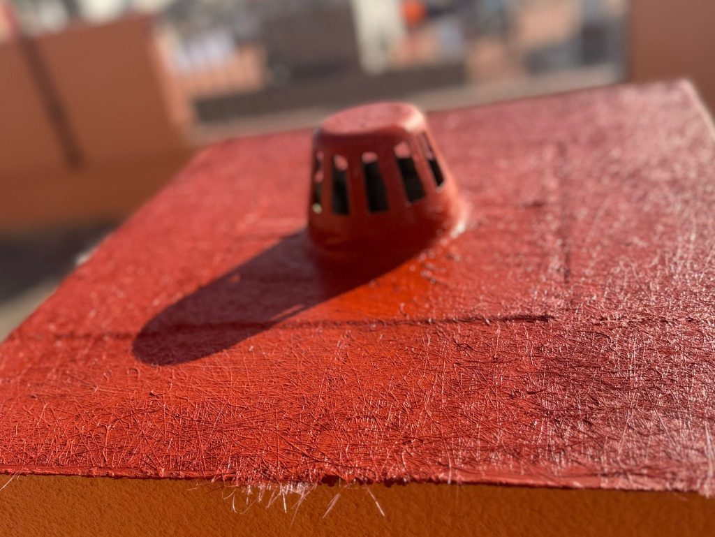 Ventilación en cubierta impermeabilizado y sellado
