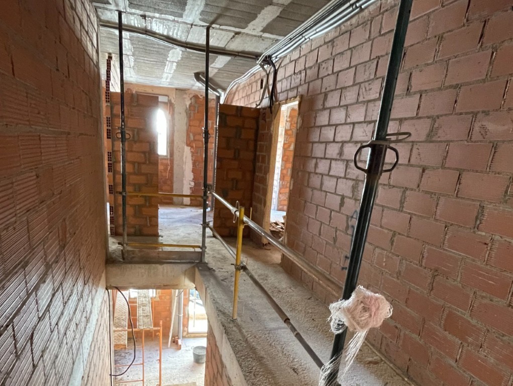 Instalaciones interiores durante la rehabilitación de una vivienda en Burjassot
