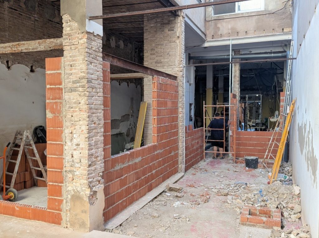 Obras de rehabilitación de vivienda en Castellar Oliveral