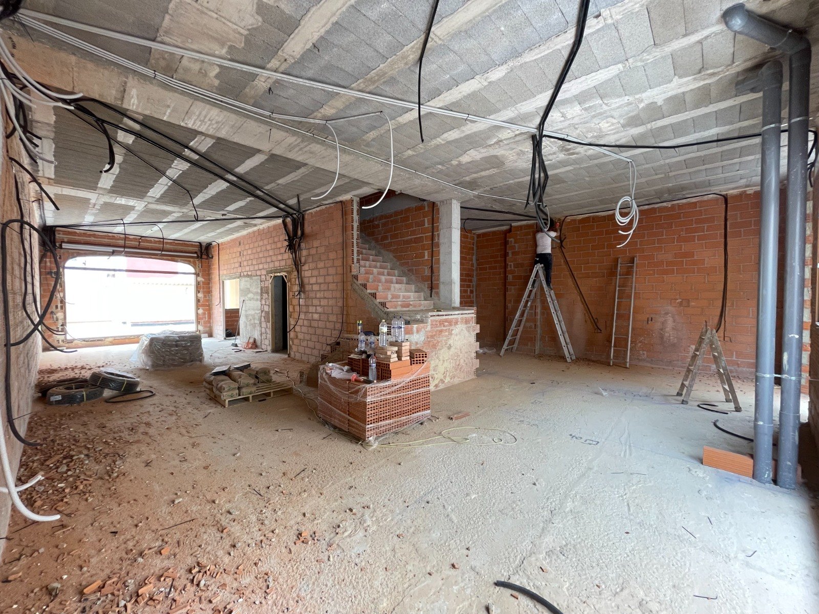 Construcción de viviendas y nuevos espacios en Valencia